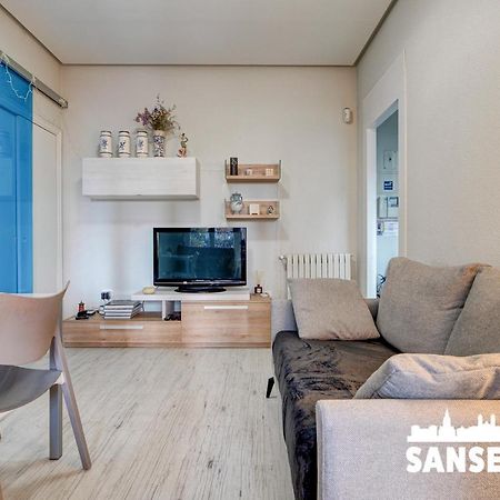 Apartamento Avenida By Sanse Holidays Сан Себастиан Екстериор снимка